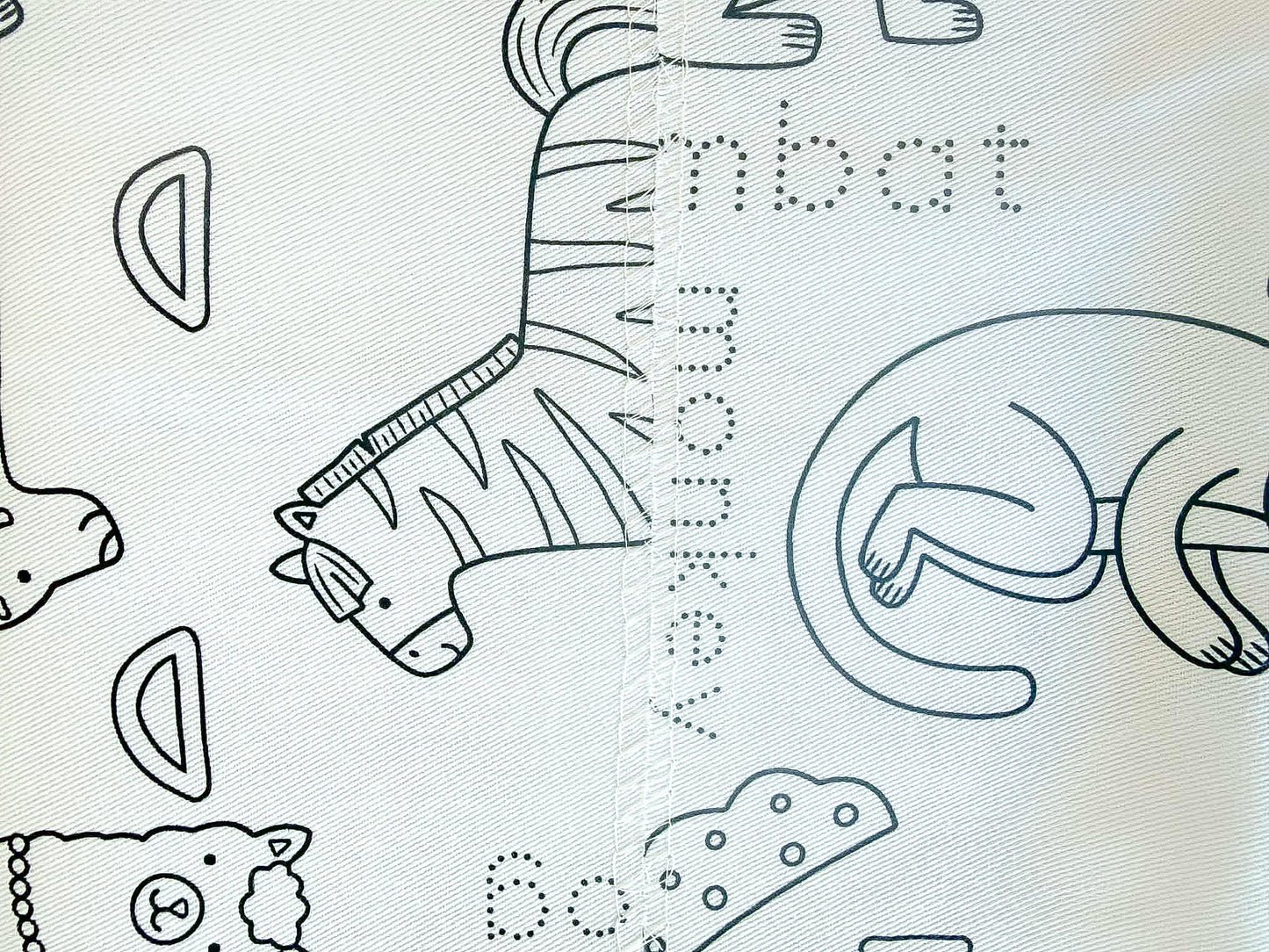 Seconds - Washable Colouring - In Tablecloth Kits 🖍️ -  - Colour Me Kids