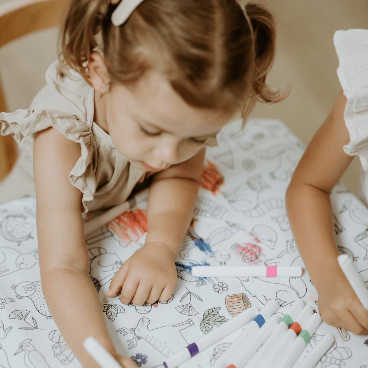 Washable, Reusable Colouring In Tablecloth Set - TCTIDAL - Colour Me Kids